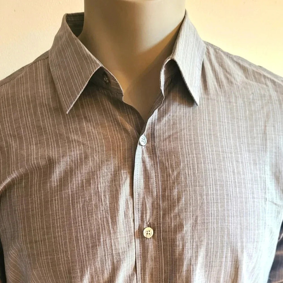 🇩🇪HUGO BOSS Grey Shirt, Light  Blue Lines - Picture 3 of 10
